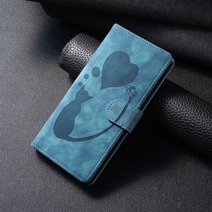 etui telephone bleu motif chat coeur table noire