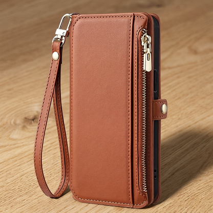etui telephone marron sur table bois