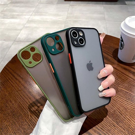 etui telephone​ vert vert foncé noir dos transparent